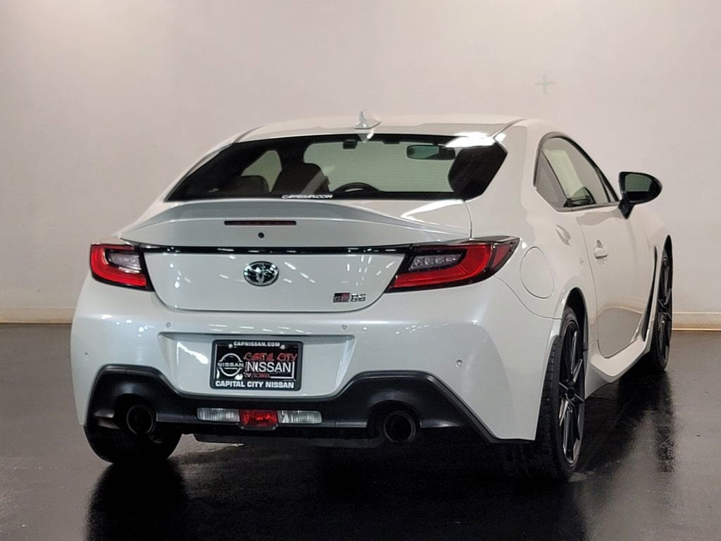 Used 2023 Toyota GR86 Premium image 21