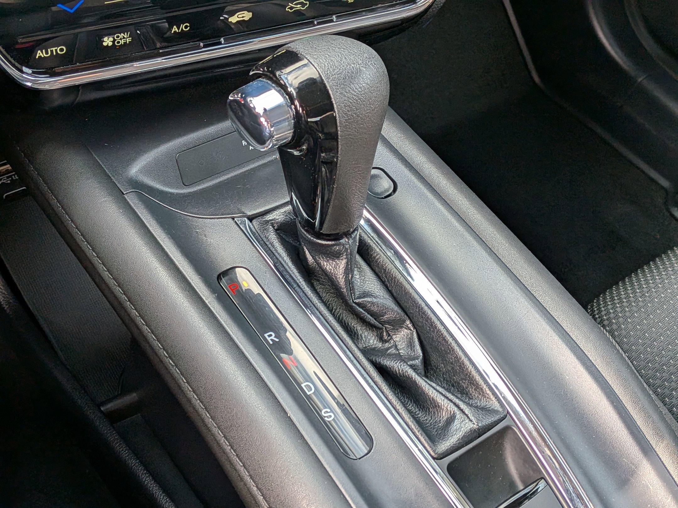 Used 2020 Honda HR-V EX image 23