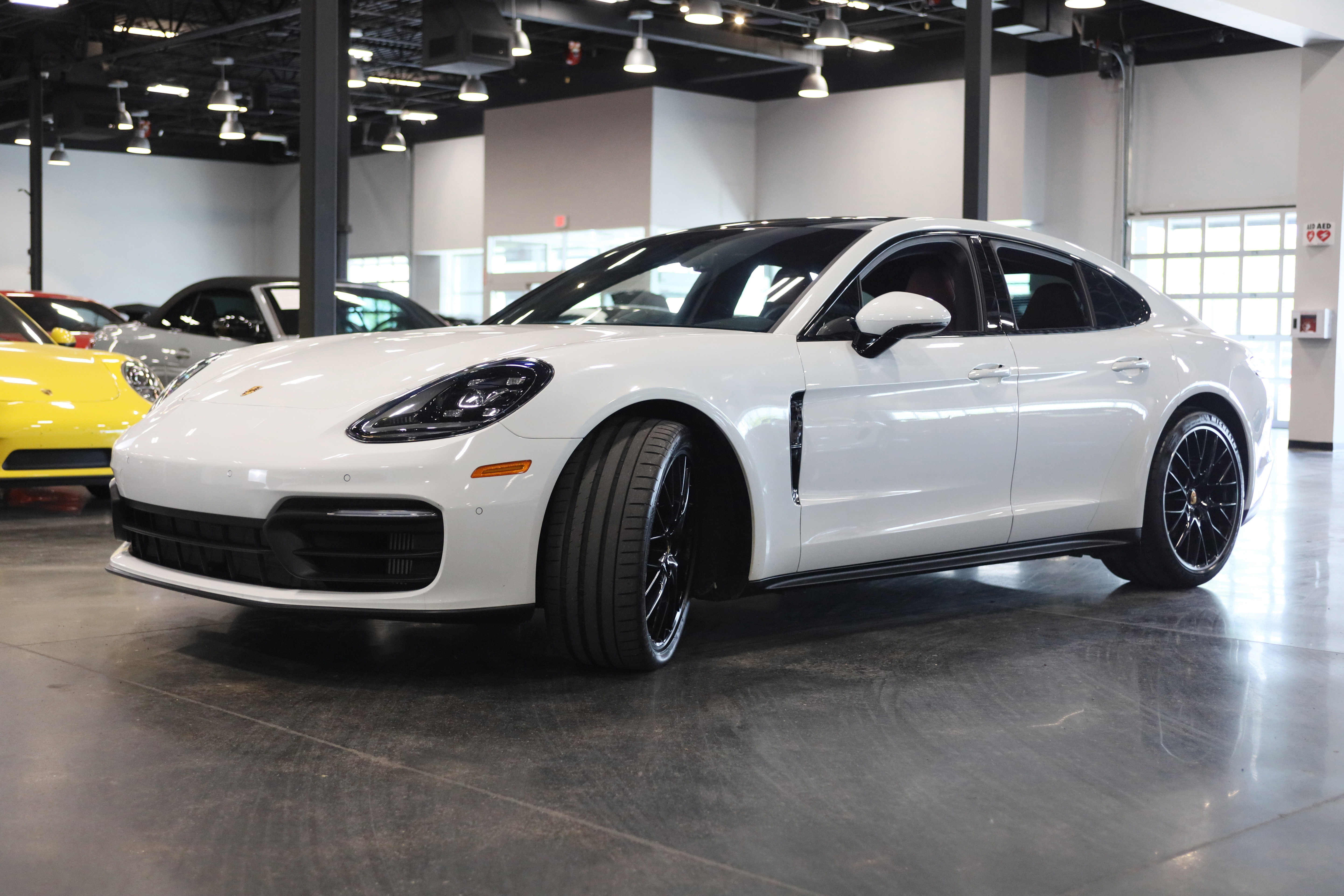 Used 2022 Porsche Panamera 4 AWD/4WD image 3