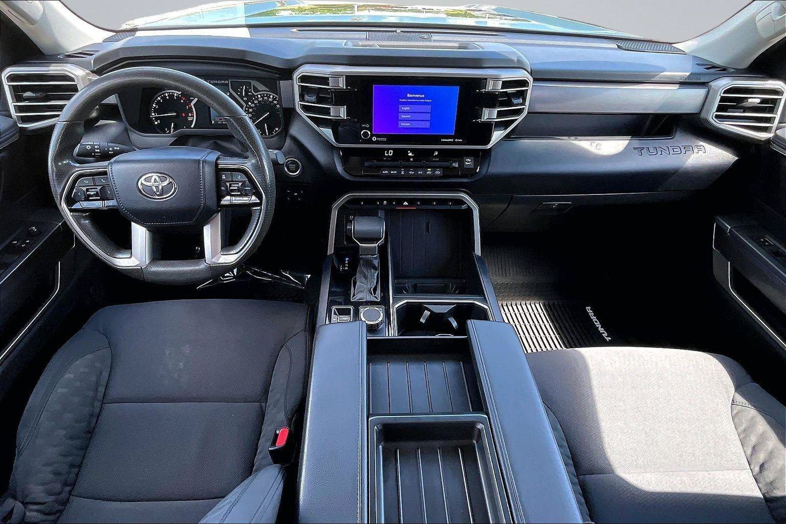 Used 2022 Toyota Tundra SR5 w/ SR5 Convenience Package AWD/4WD image 18