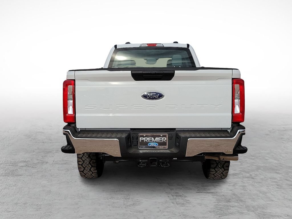 New 2026 Ford F250 XL w/ XL Off-Road Package AWD/4WD image 9