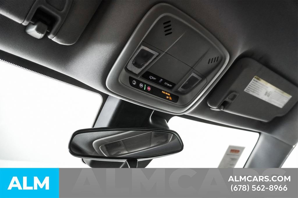 Used 2025 Buick Enclave Preferred image 57