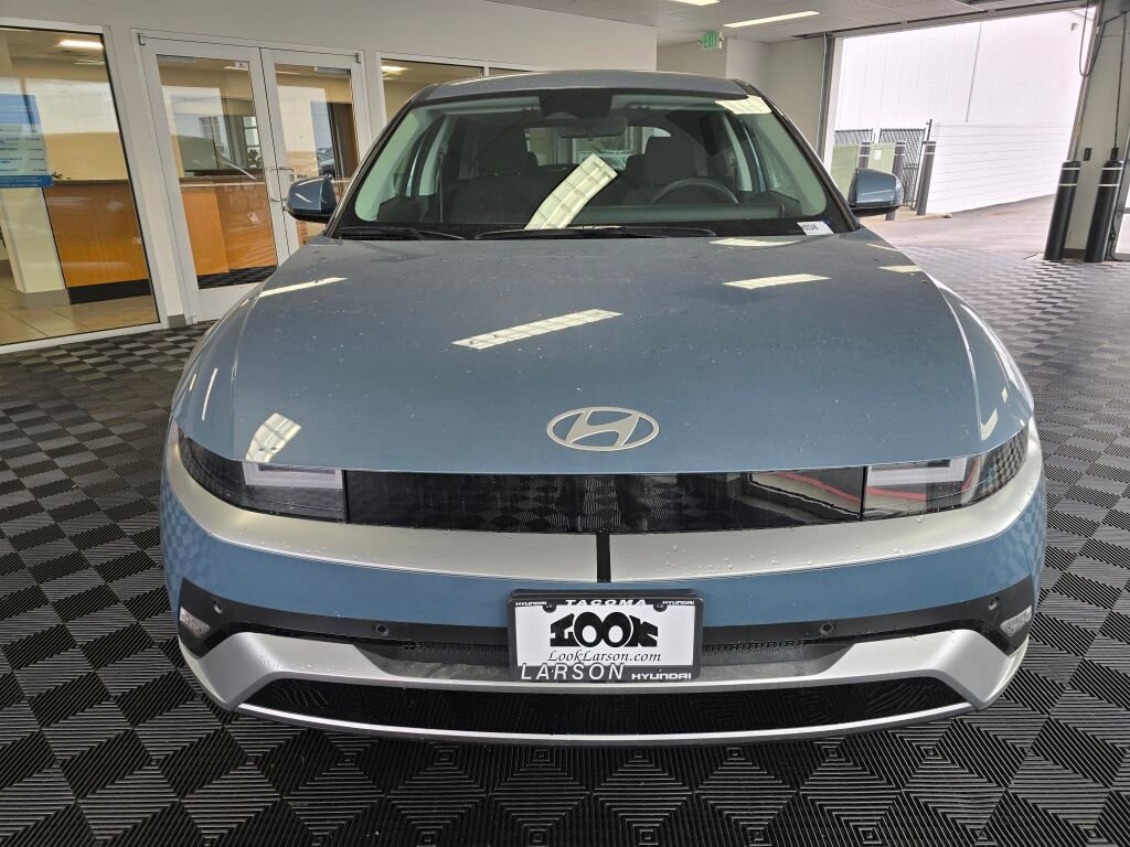 New 2026 Hyundai Ioniq 5 SE image 9