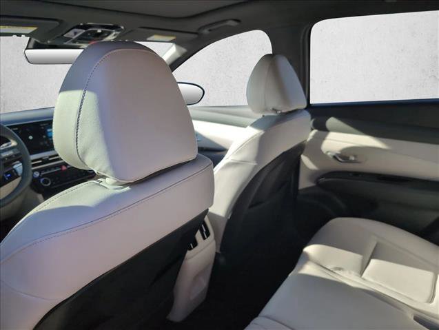 New 2026 Hyundai Tucson Limited image 16