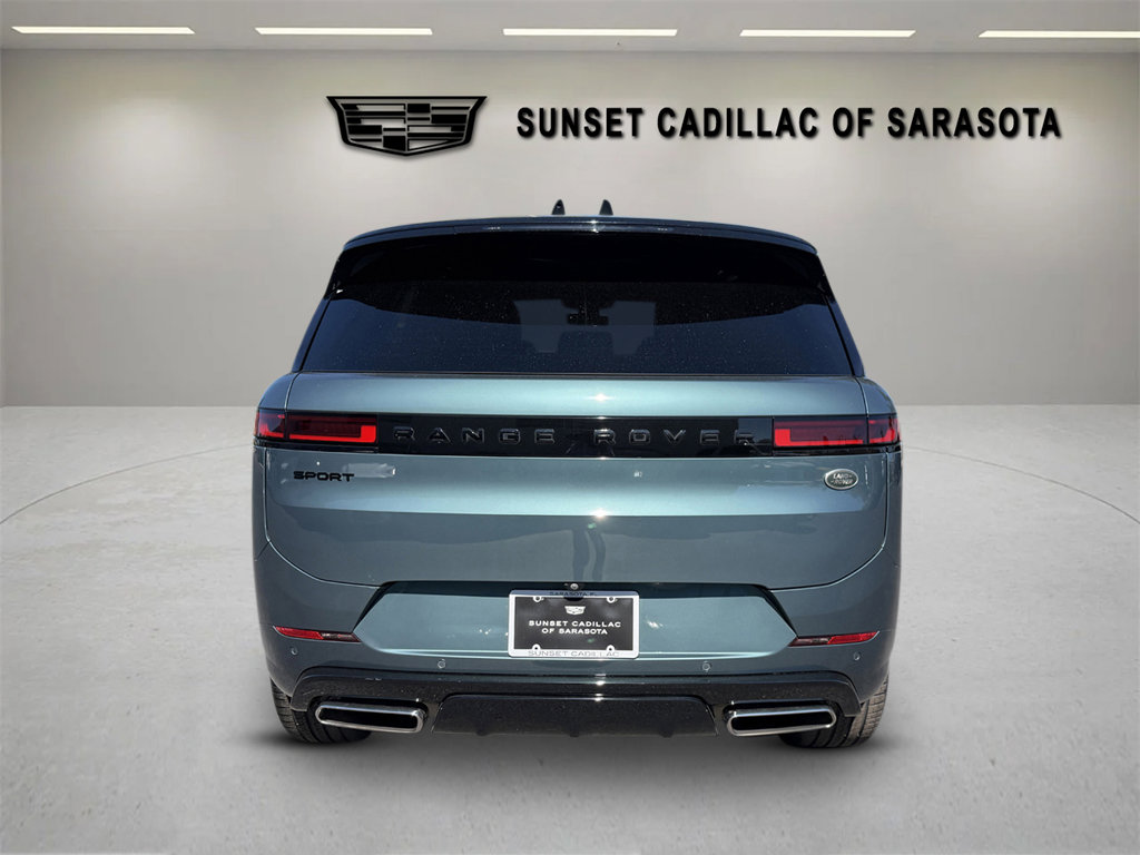 Used 2023 Land Rover Range Rover Sport SE Dynamic image 4