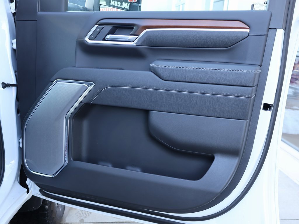 New 2025 GMC Sierra 2500 Denali w/ Denali Reserve Package image 44