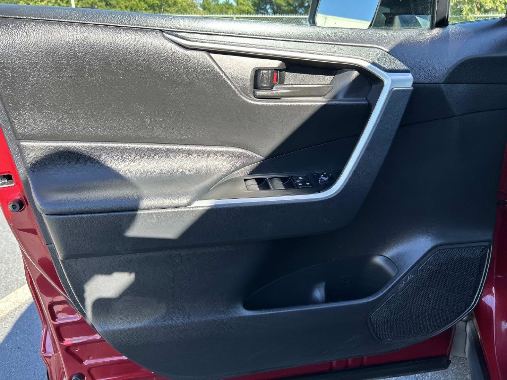 Used 2023 Toyota RAV4 LE FWD image 19