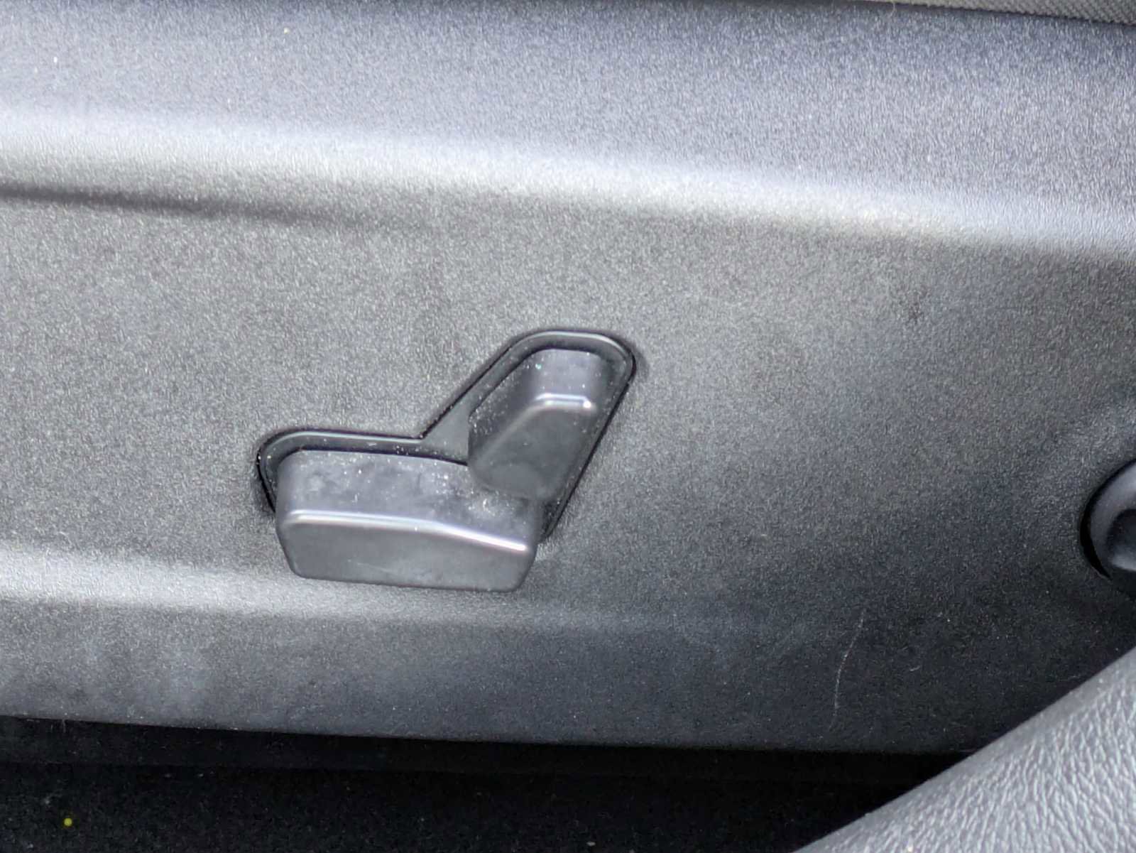 Used 2023 Dodge Charger Scat Pack w/ Harman/Kardon Audio Group image 16