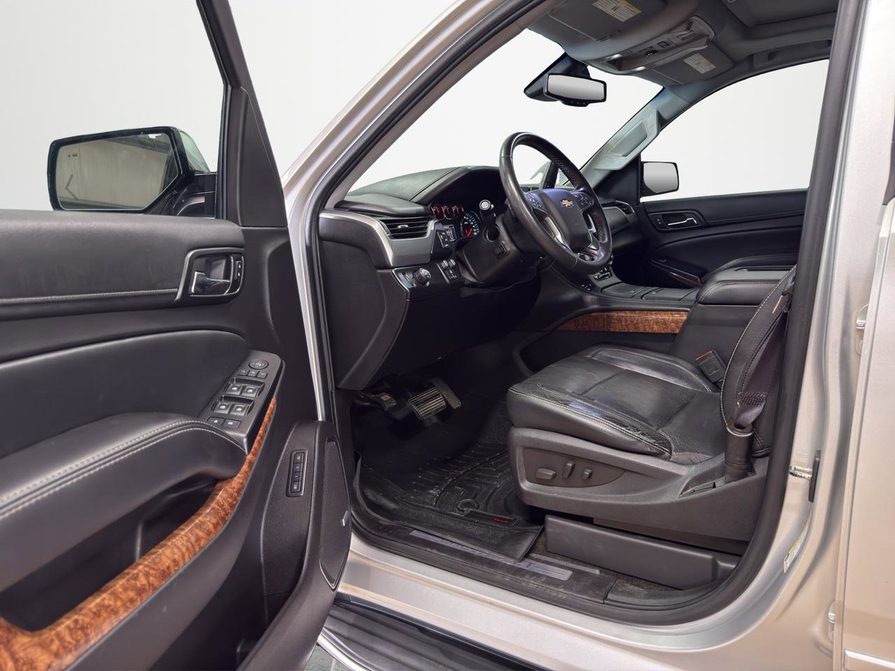 Used 2016 Chevrolet Tahoe LTZ RWD image 10