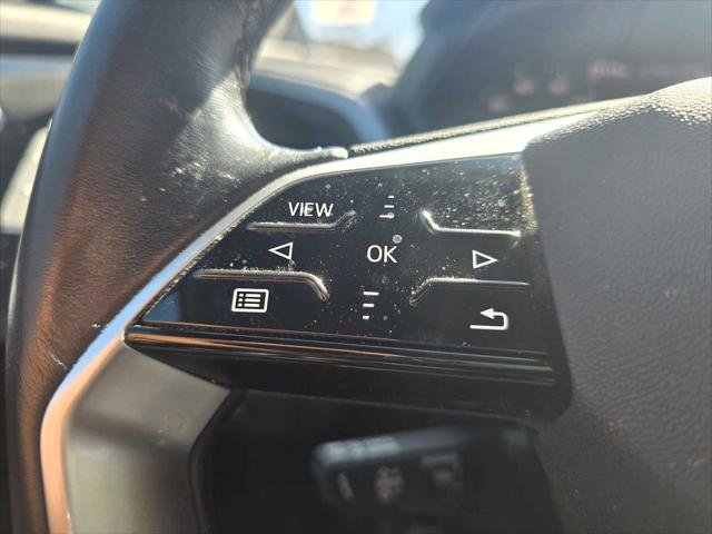 Used 2024 Audi Q4 e-tron Prestige image 35