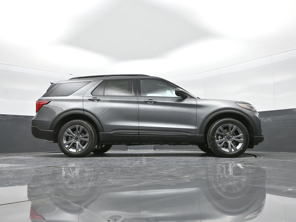 New 2026 Ford Explorer Active w/ Active Comfort Package AWD/4WD image 54