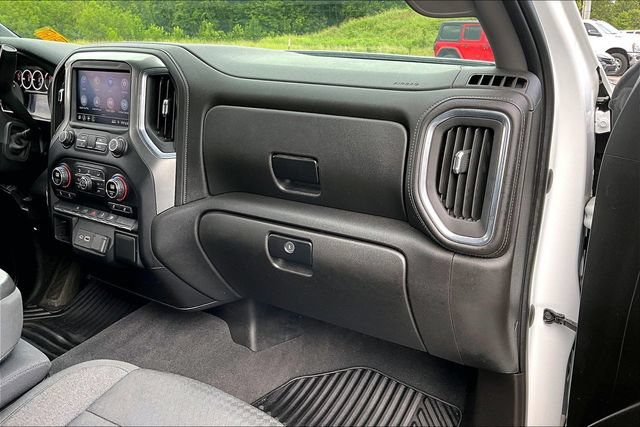 Used 2021 Chevrolet Silverado 1500 LT AWD/4WD image 27