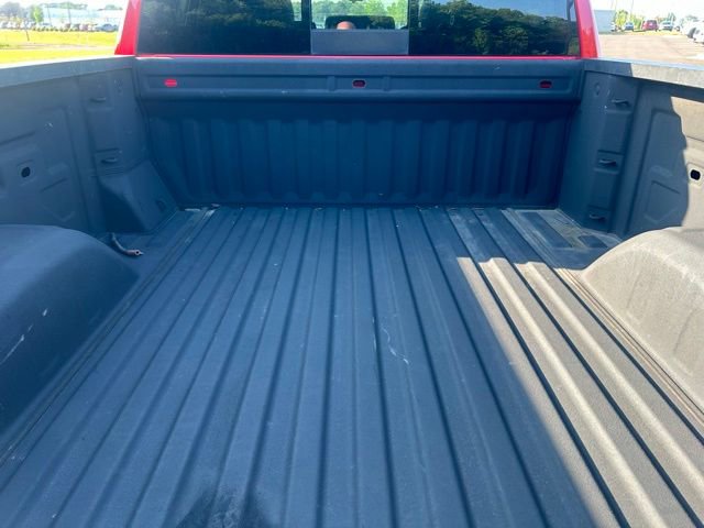 Used 2019 Chevrolet Silverado 1500 LT w/ All-Star Edition AWD/4WD image 4