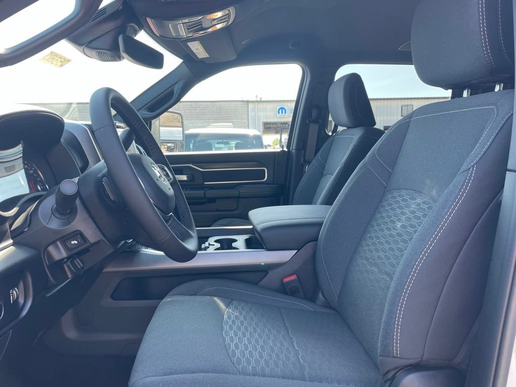 New 2026 RAM 2500 Big Horn AWD/4WD image 2