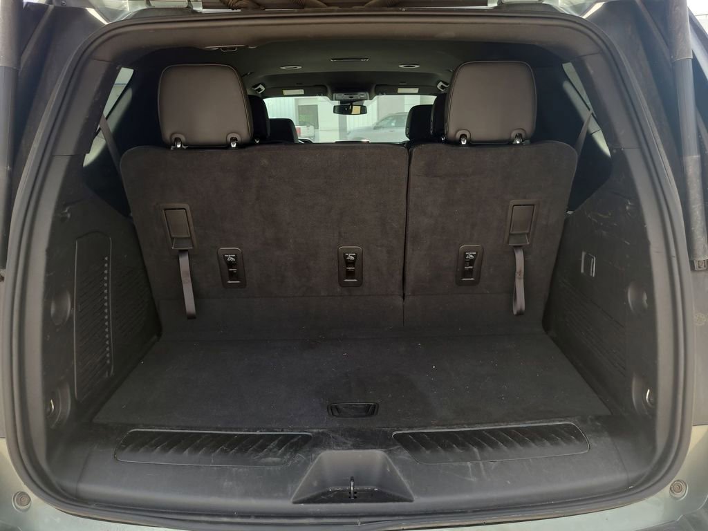 Used 2024 Chevrolet Tahoe LT RWD image 27
