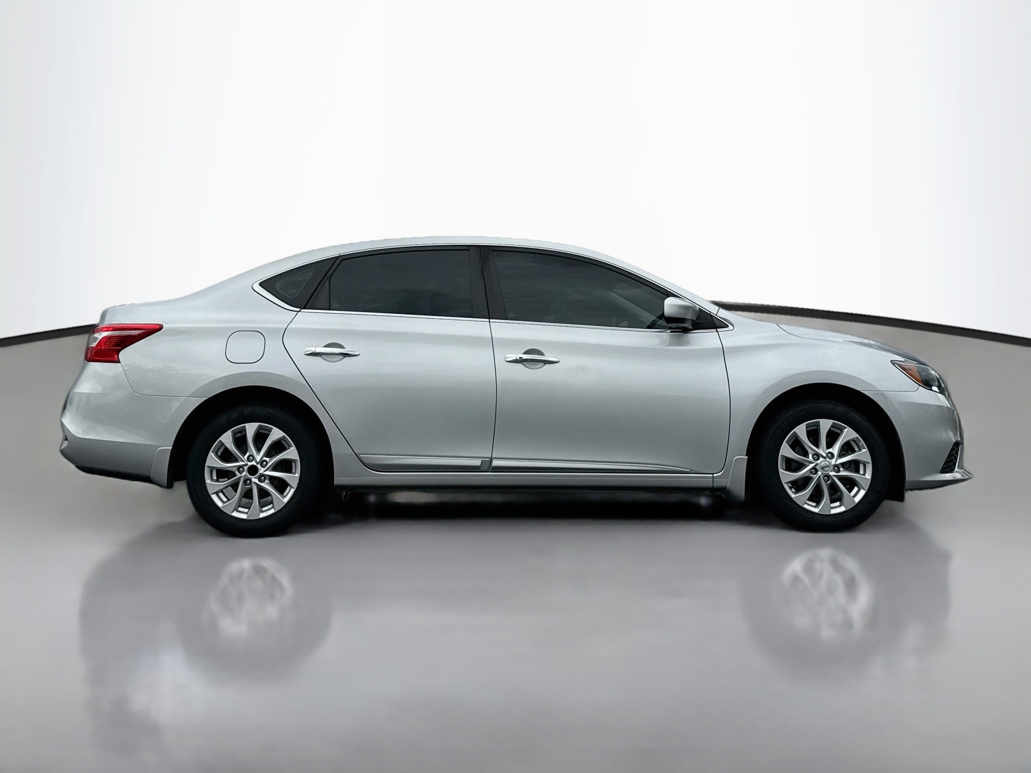 Used 2017 Nissan Sentra SV w/ Style Package FWD image 8