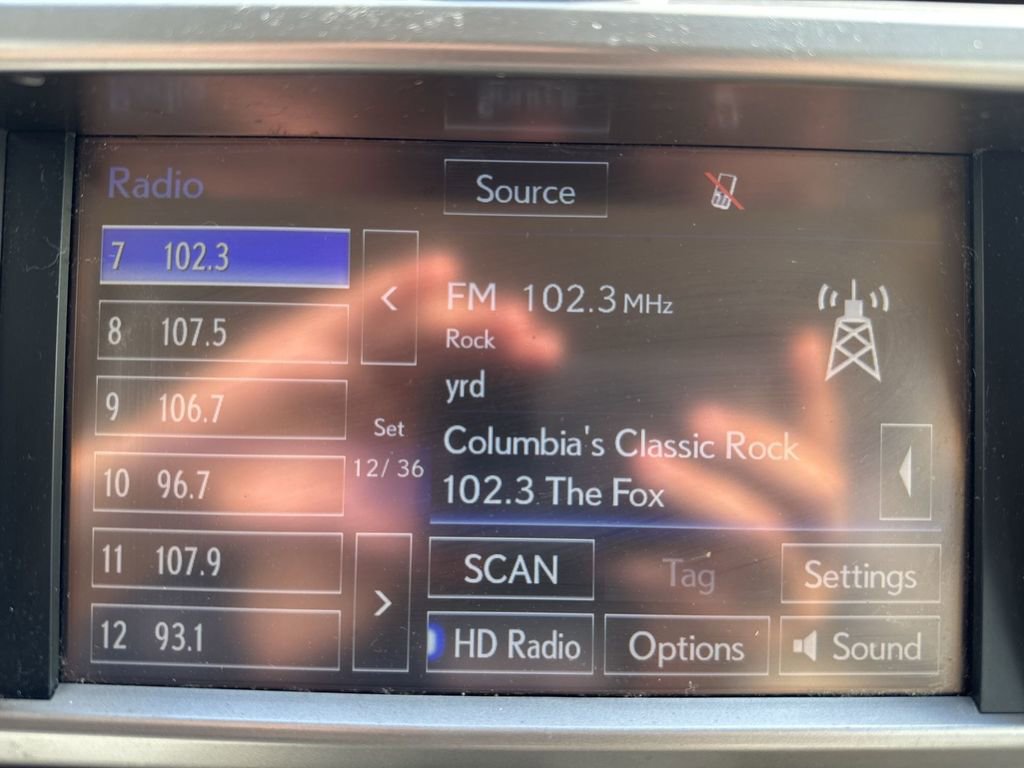 Used 2015 Lexus GX 460 w/ Premium Package AWD/4WD image 16