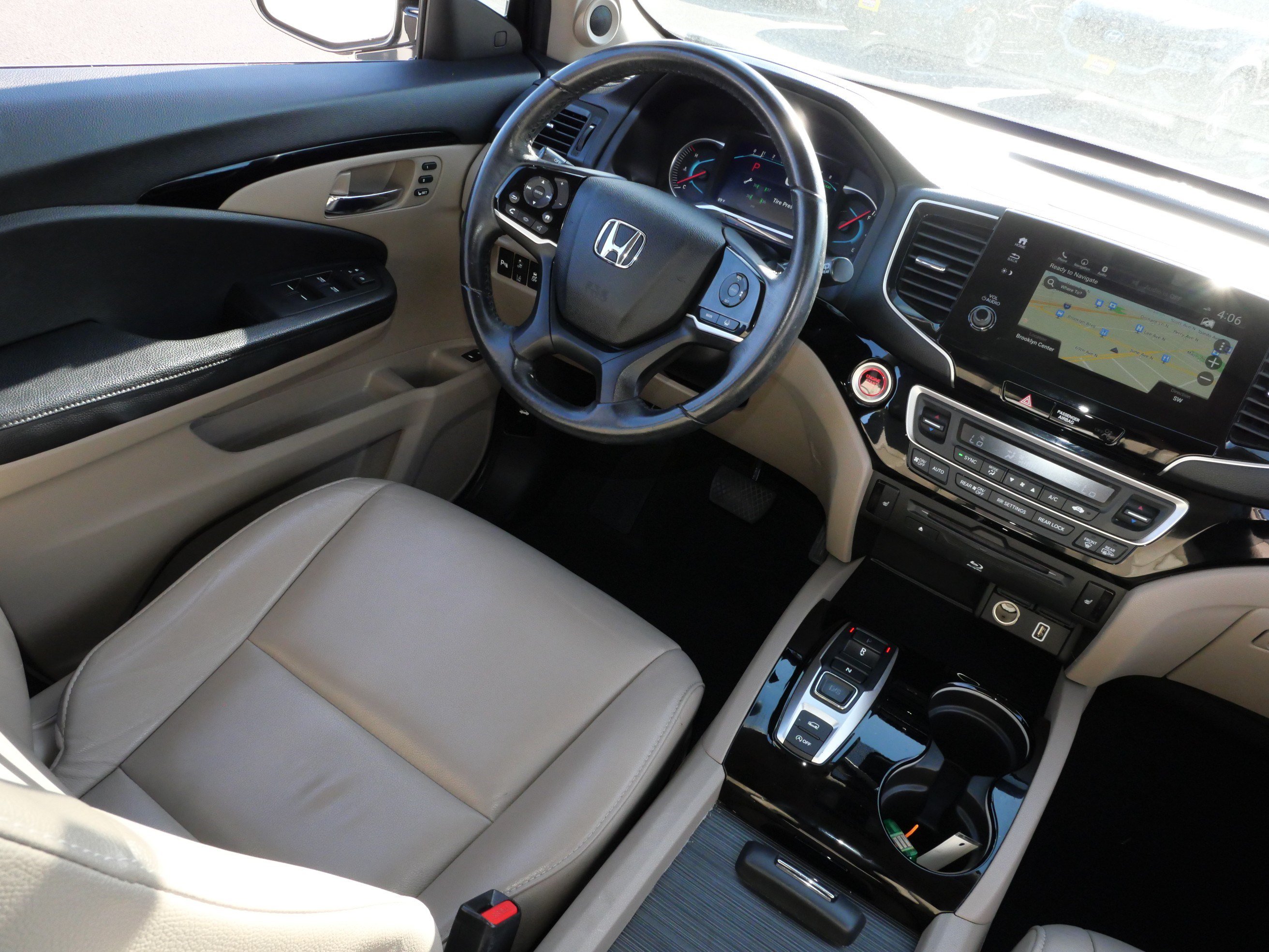 Used 2019 Honda Pilot Touring image 7