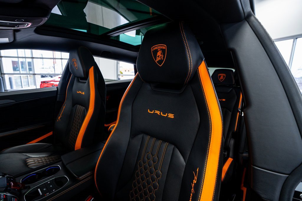 Used 2024 Lamborghini Urus Performante image 45