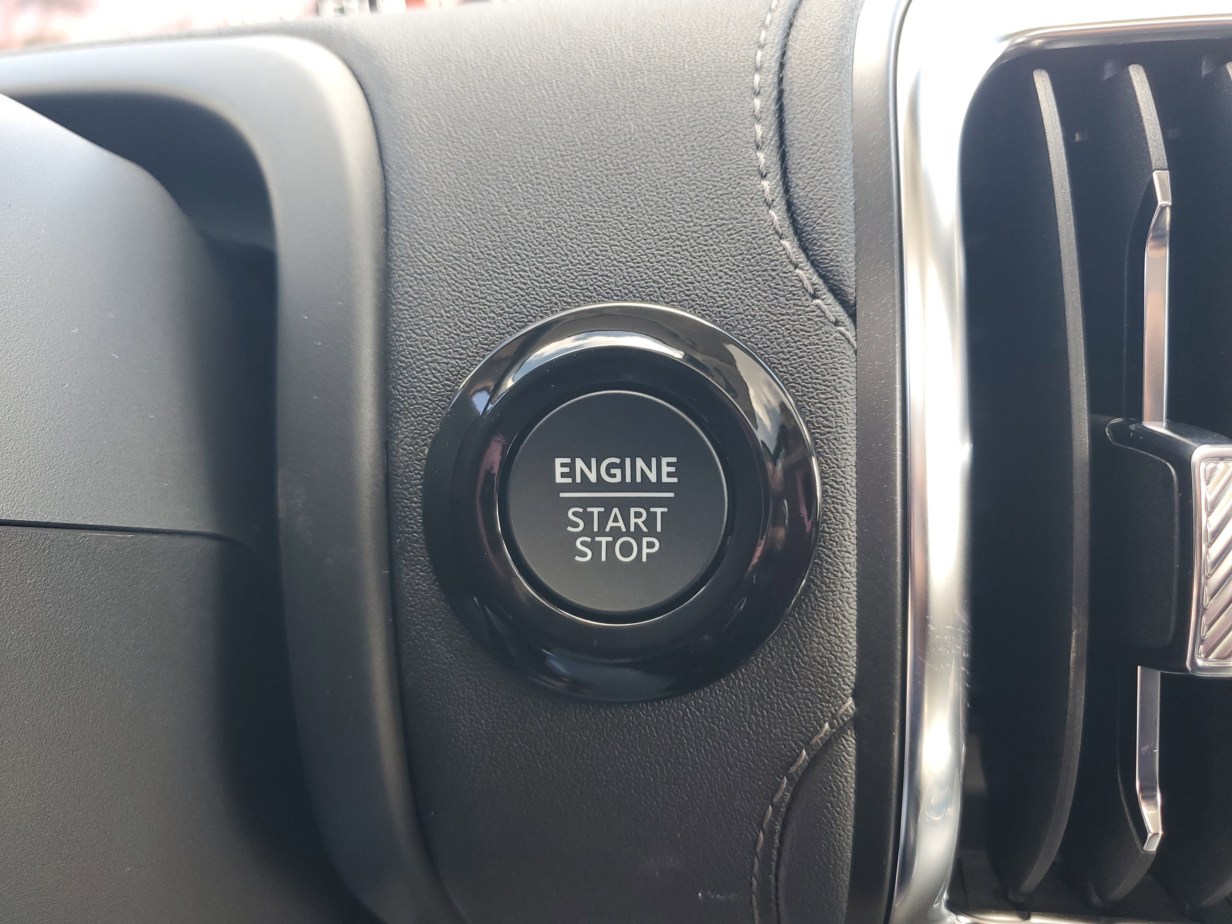 New 2025 Ford Expedition Max Platinum w/ Driver's Package image 17