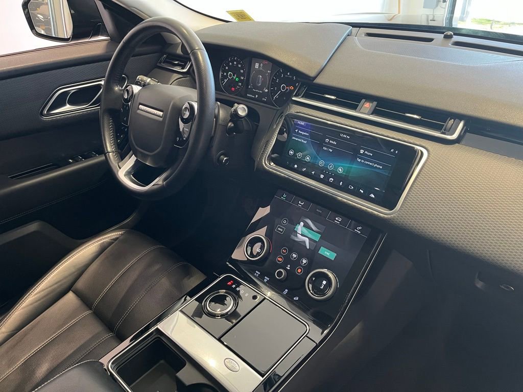 Used 2020 Land Rover Range Rover Velar S AWD/4WD image 38