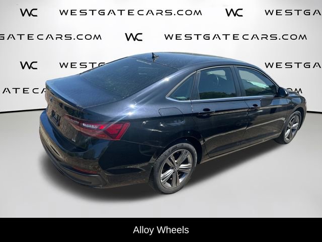 Used 2022 Volkswagen Jetta SE image 22