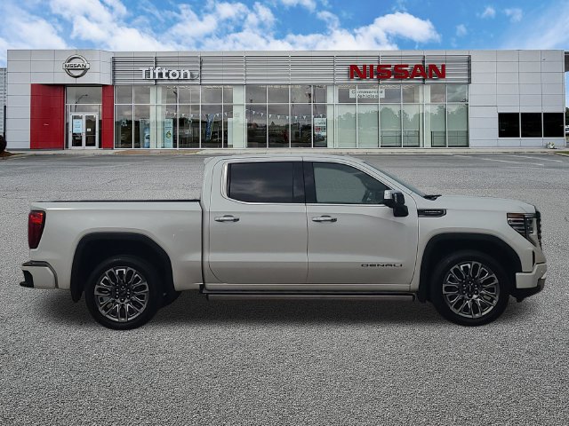 Used 2023 GMC Sierra 1500 Denali Ultimate AWD/4WD image 8
