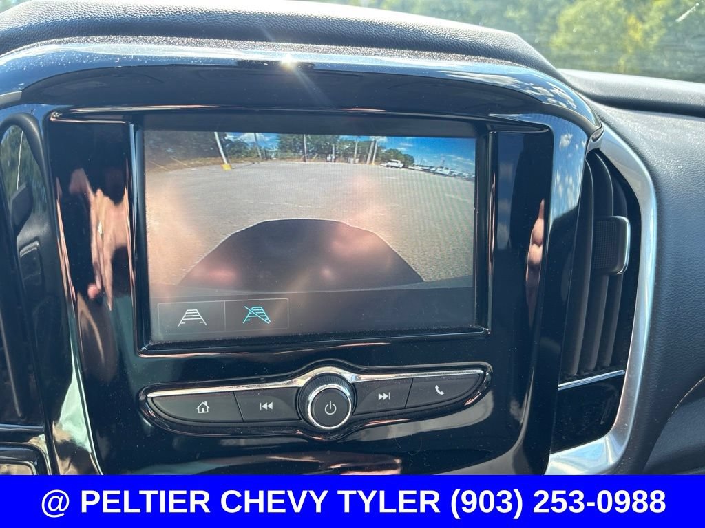 Used 2018 Chevrolet Traverse LS FWD image 15