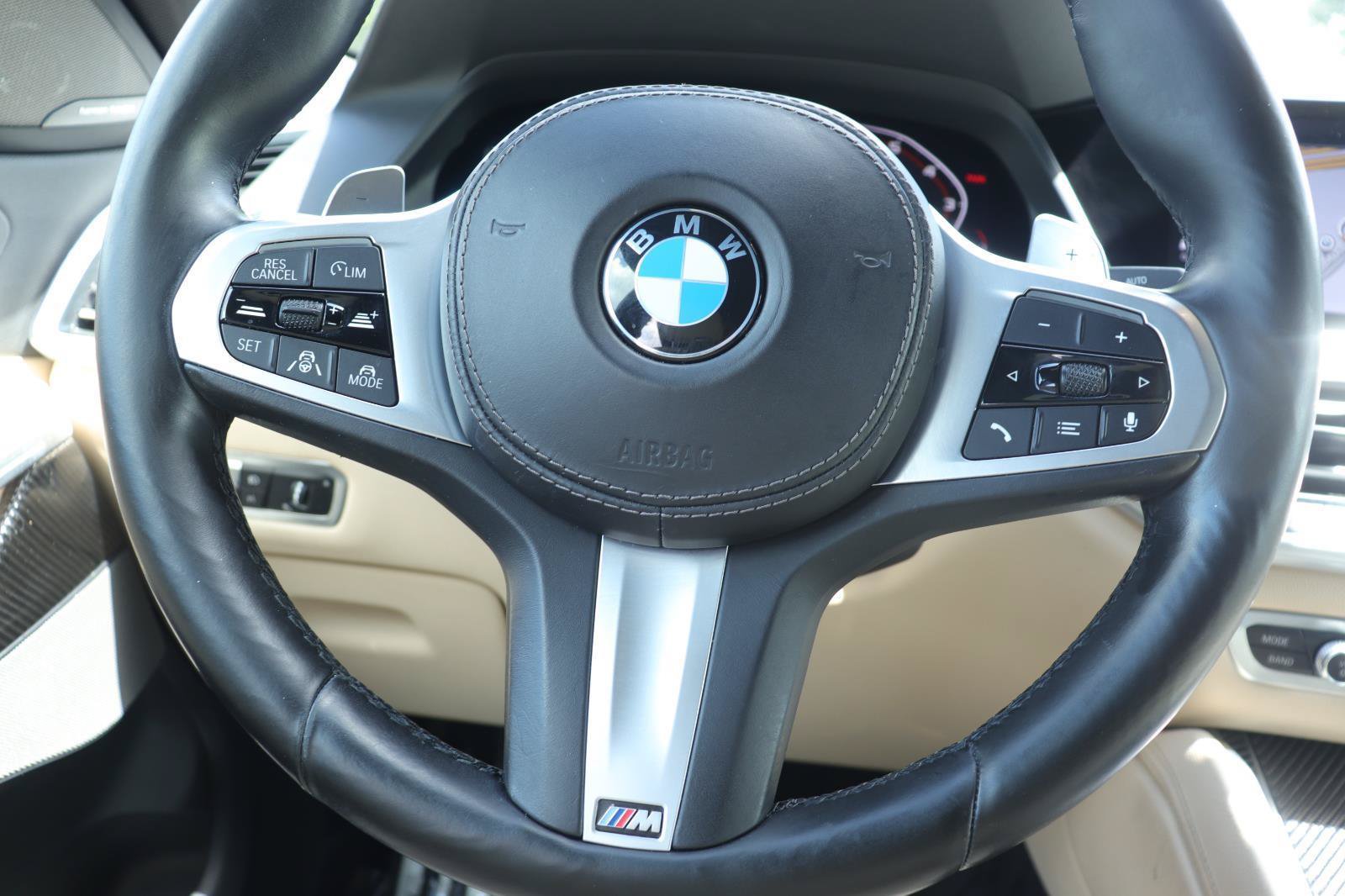 Used 2022 BMW X6 M50i AWD/4WD image 29