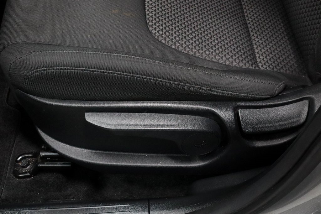 Used 2023 Kia Sportage LX image 24