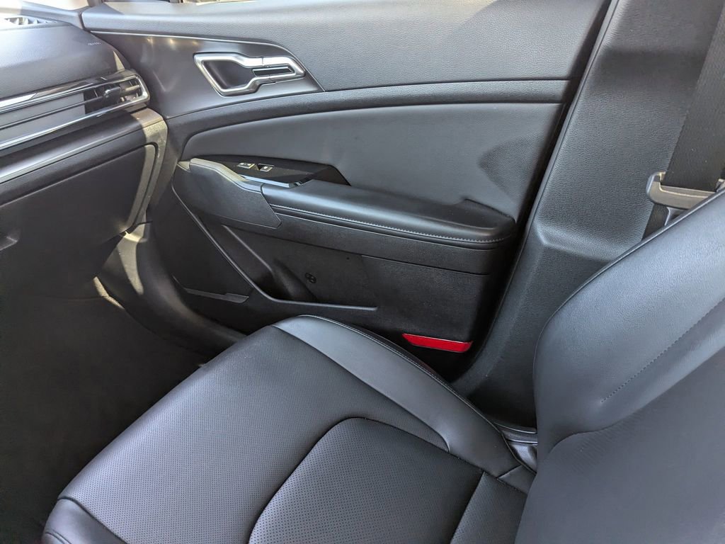Certified 2023 Kia Sportage EX image 13