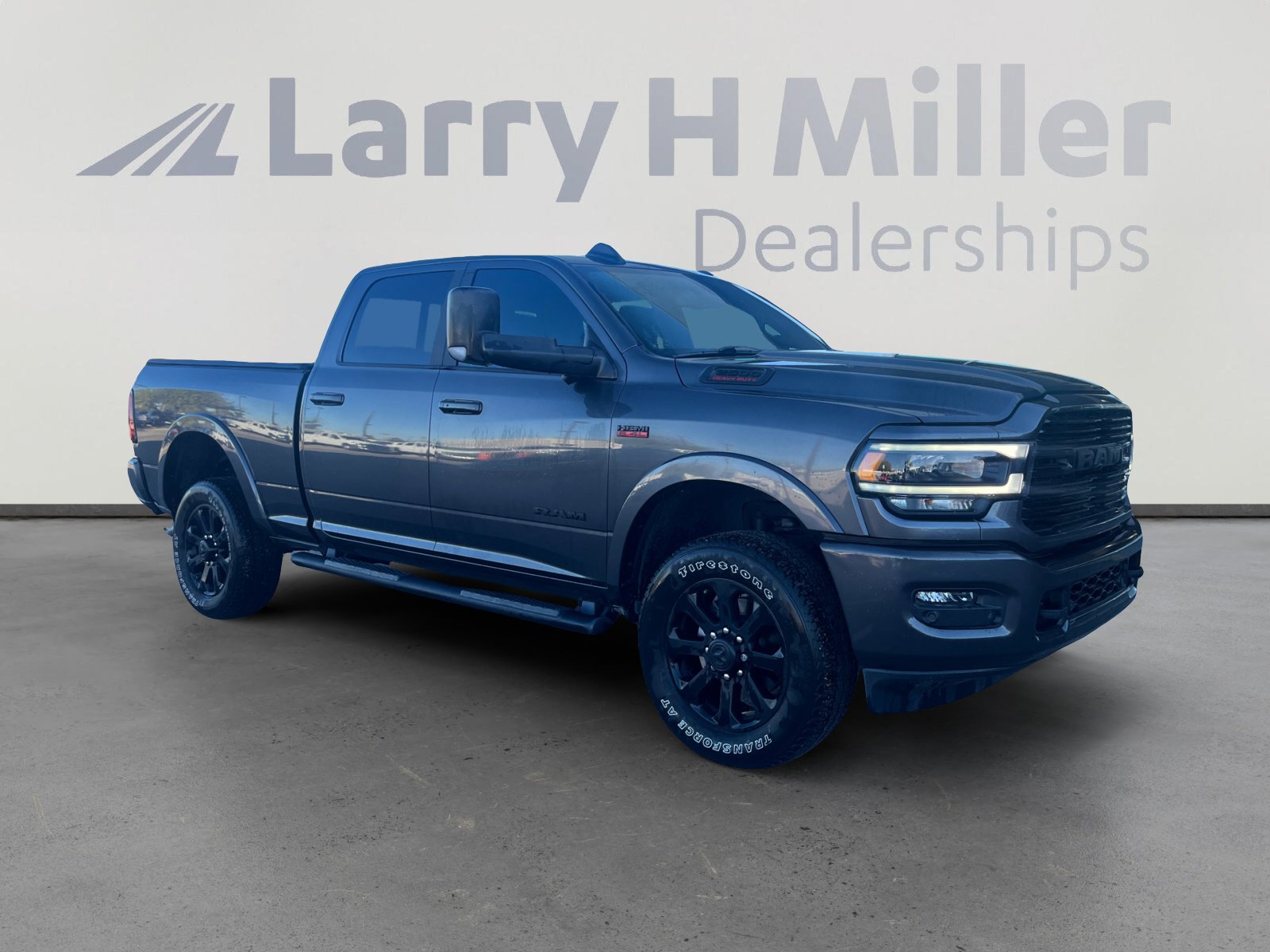 Used 2022 RAM 2500 Laramie w/ Night Edition image 7