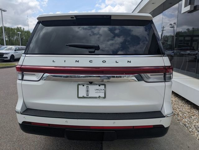 Used 2024 Lincoln Navigator Black Label image 5