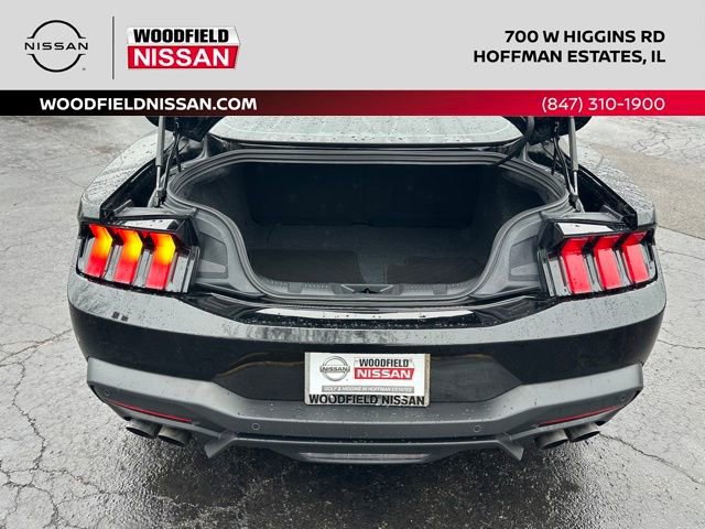 Used 2025 Ford Mustang Coupe image 18