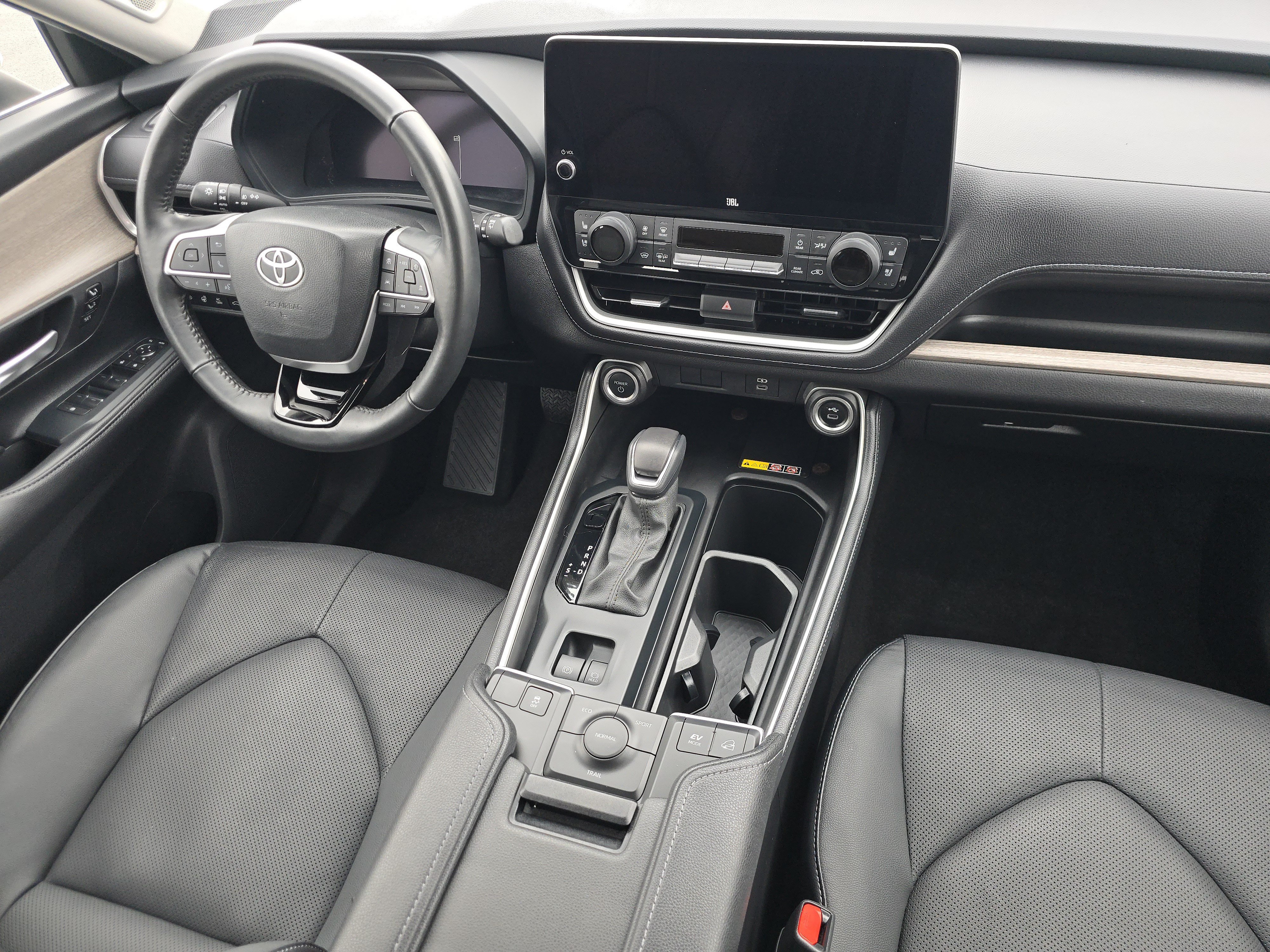 Used 2024 Toyota Grand Highlander AWD Hybrid image 20