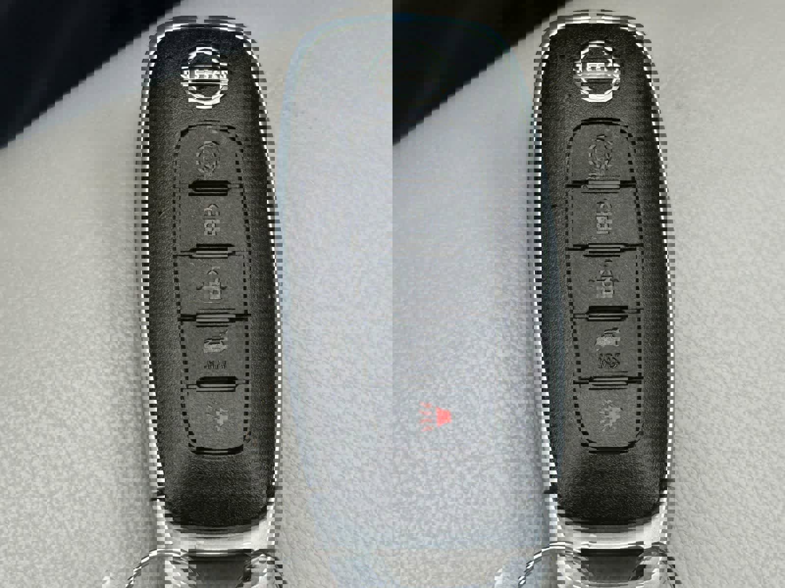 Used 2023 Nissan Rogue SL w/ SL Premium Package image 30