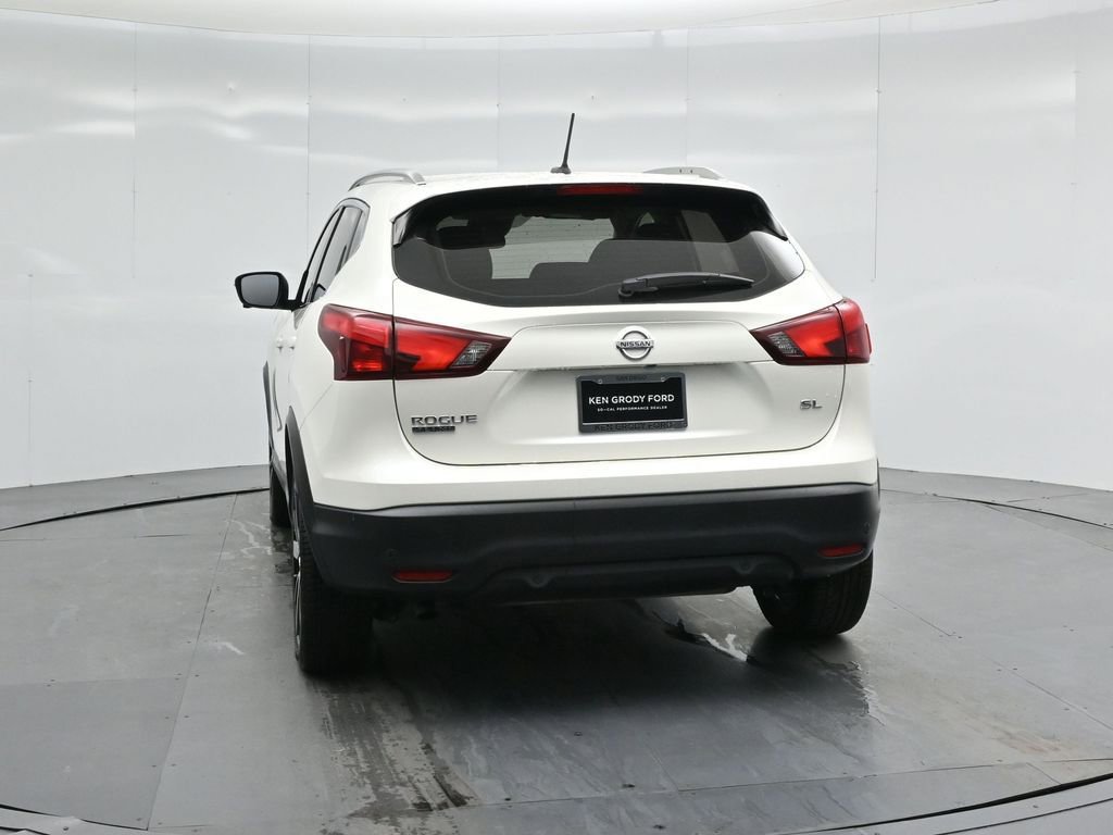 Used 2019 Nissan Rogue Sport SL w/ Premium Package image 27