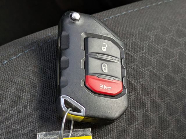 Used 2024 Jeep Wrangler Unlimited Rubicon 4xe image 29