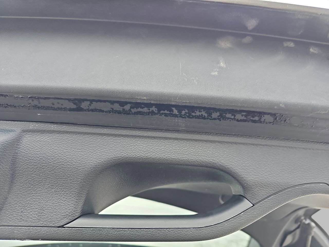 Used 2022 Jeep Cherokee Trailhawk w/ Comfort/Convenience Group image 16