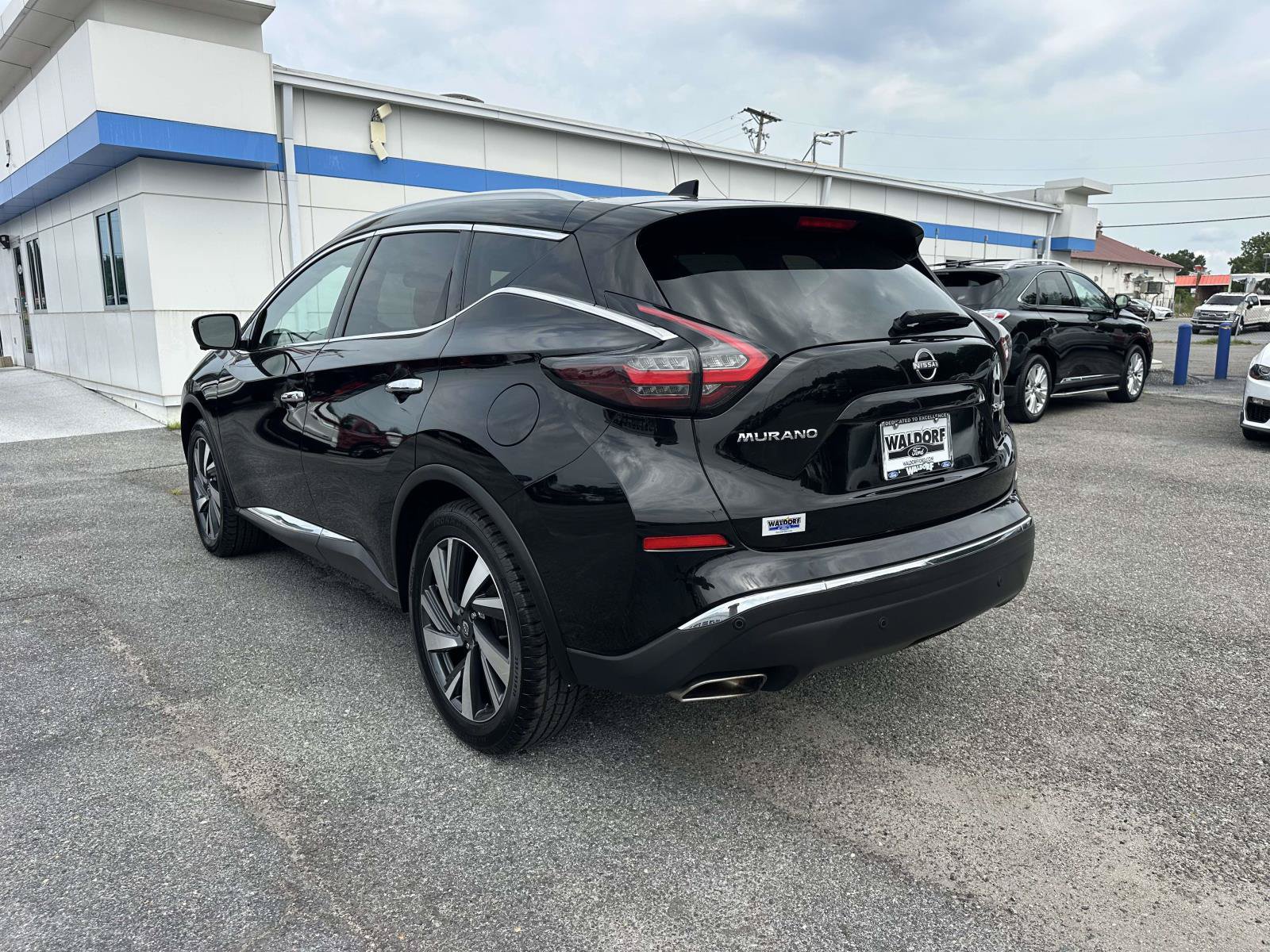 Used 2023 Nissan Murano SL AWD/4WD image 4