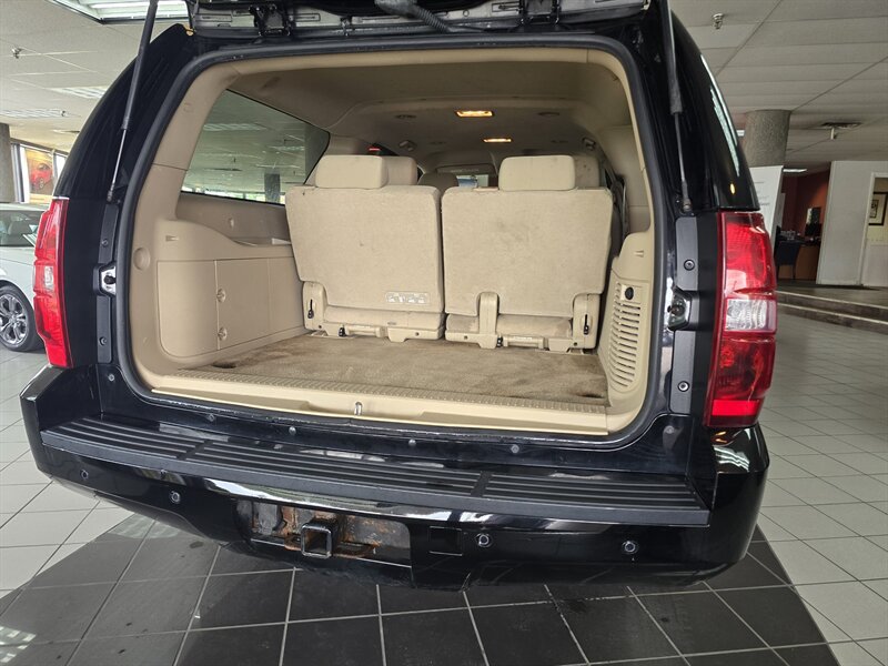 Used 2014 Chevrolet Suburban LS w/ All-Star Edition AWD/4WD image 33