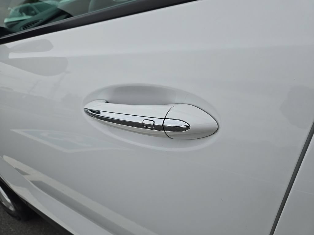 Used 2021 Buick Encore GX Preferred w/ Cold Weather Comfort Package FWD image 10