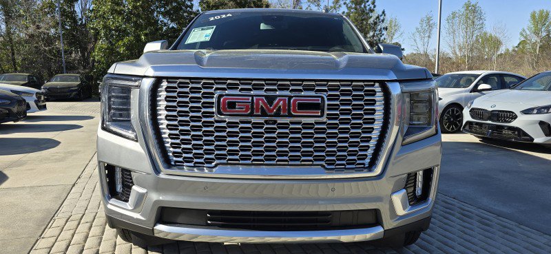 Used 2024 GMC Yukon Denali image 8
