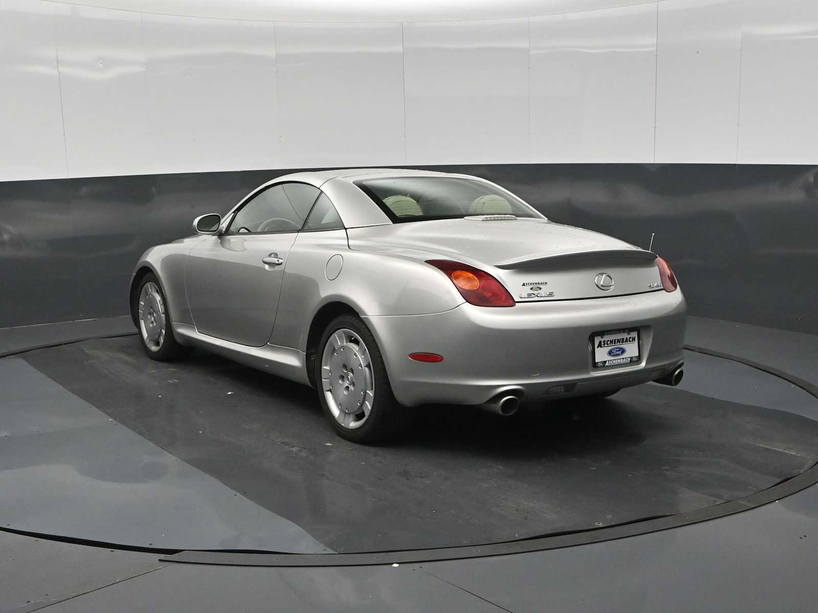 Used 2003 Lexus SC 430 Convertible RWD image 6