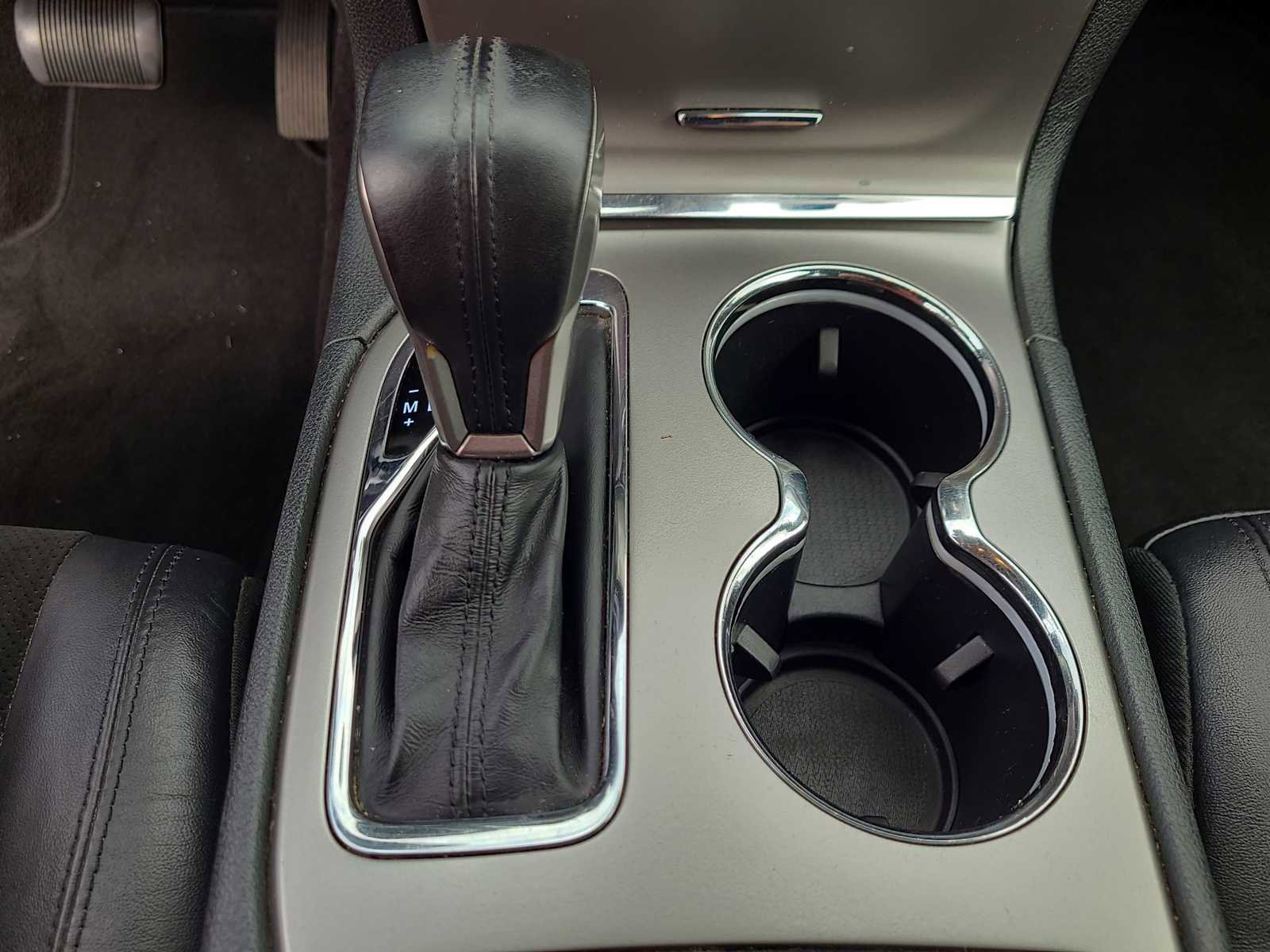 Used 2017 Jeep Grand Cherokee Altitude image 25