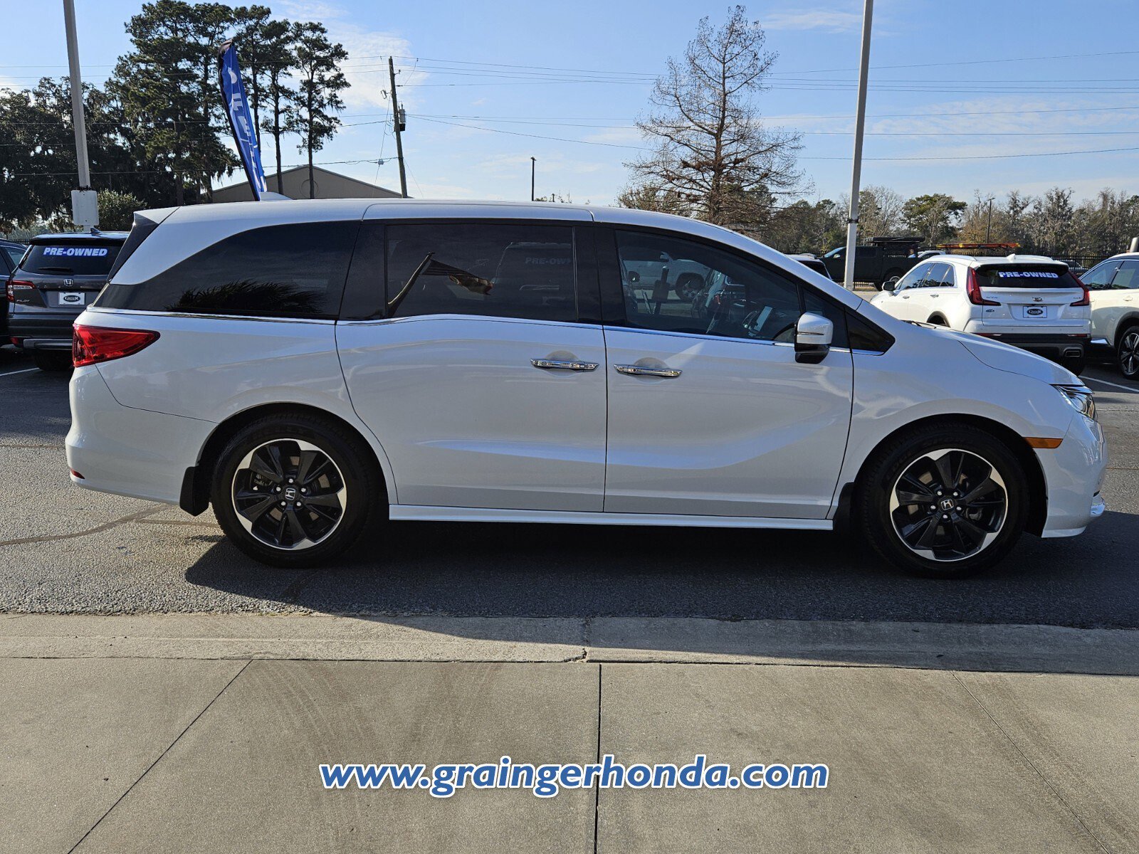Certified 2024 Honda Odyssey Elite image 6