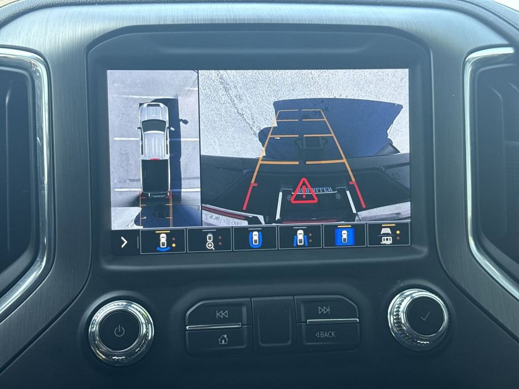 Used 2023 GMC Sierra 2500 Denali w/ Denali Black Diamond Edition AWD/4WD image 28