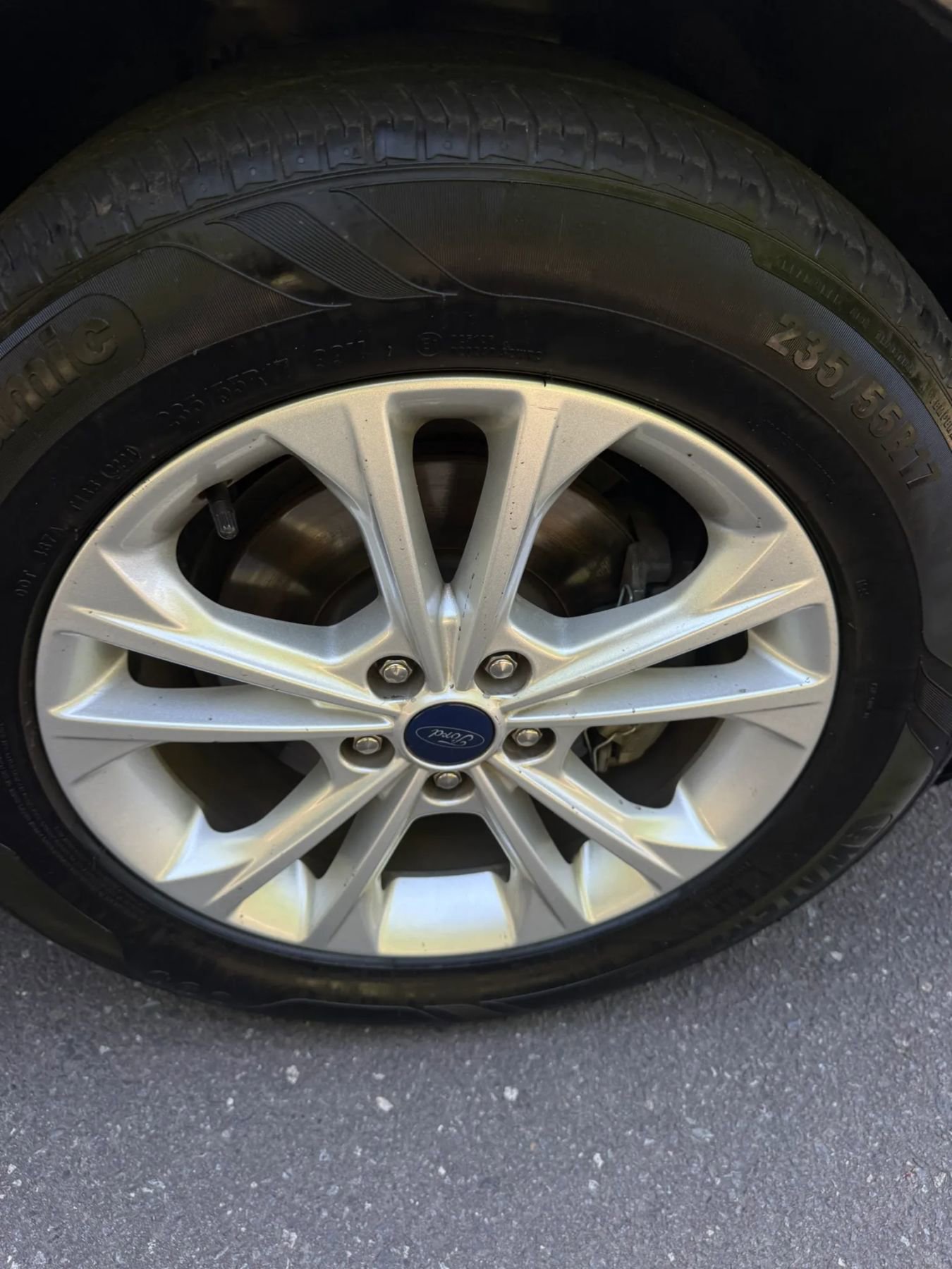 Used 2017 Ford Escape SE FWD image 28