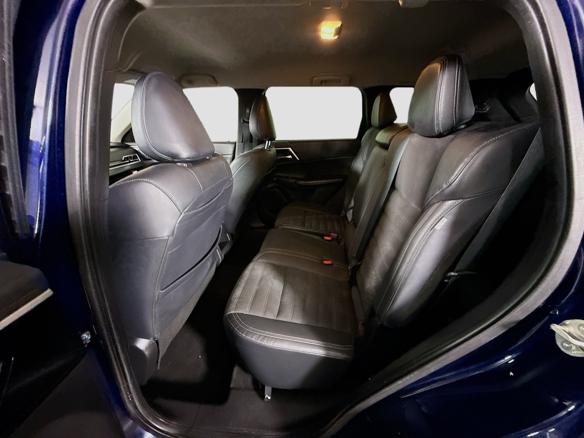 Used 2022 Mitsubishi Outlander SE FWD image 25
