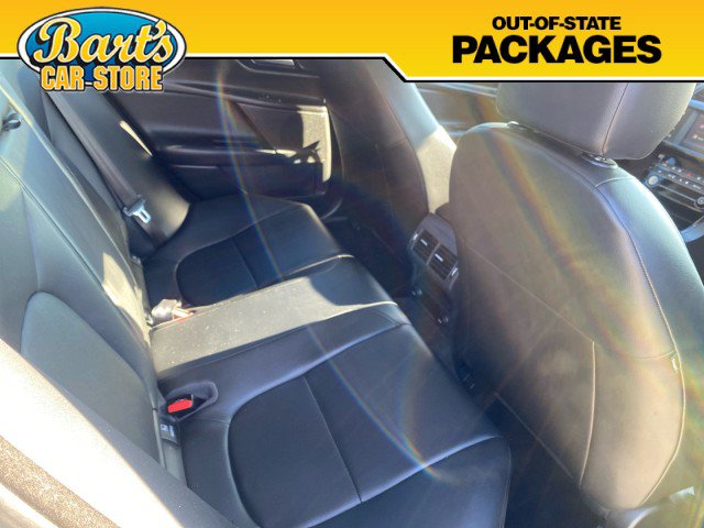 Used 2018 Jaguar XE Premium AWD/4WD image 11